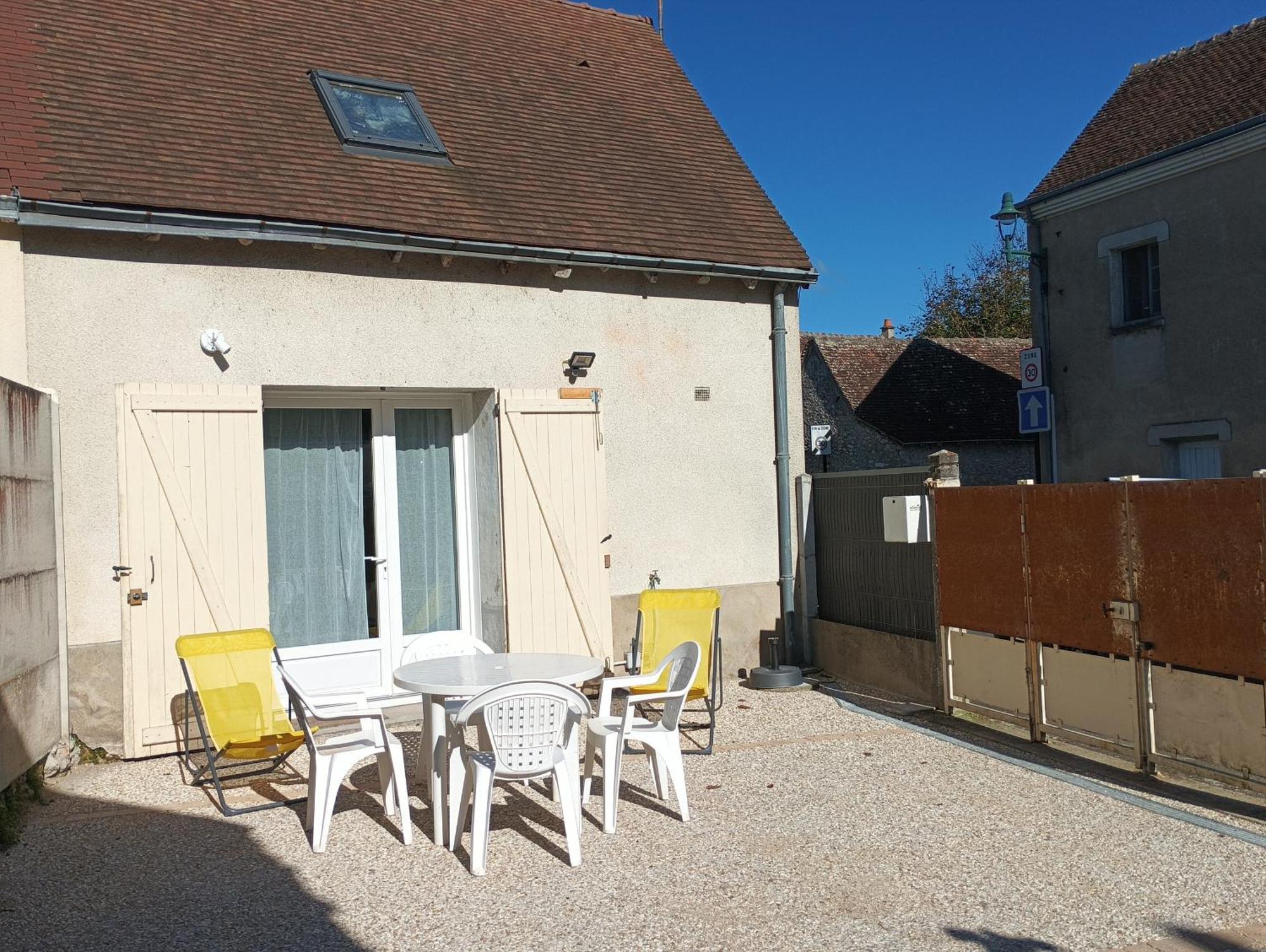 Holiday home Maison Familiale - Sur Cher